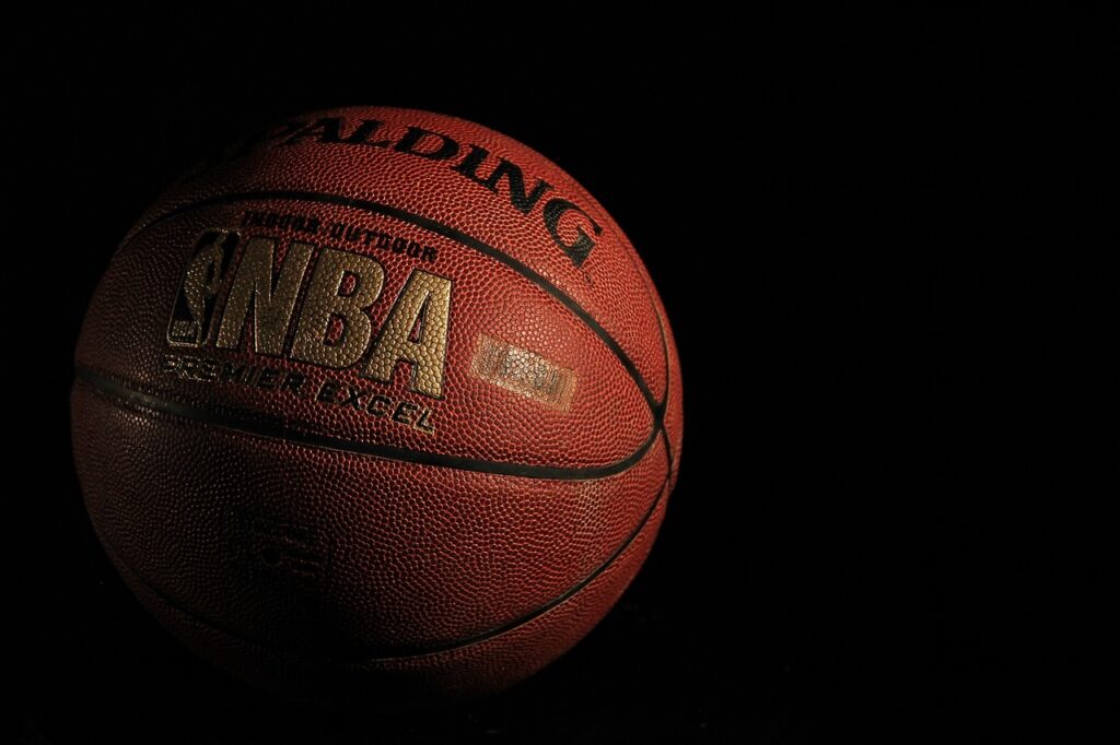 バスケコートのサイズとNBAとの違いを徹底解説